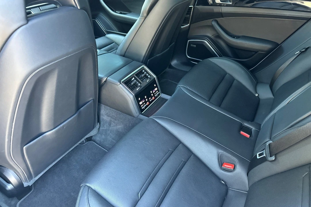 2022 Porsche 971 Panamera 4S - Image 15 of 31