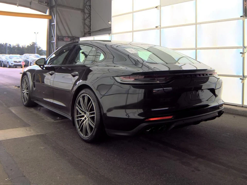 2022 Porsche 971 Panamera - Image 12 of 21