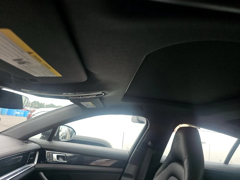 2022 Porsche 971 Panamera - Image 19 of 21