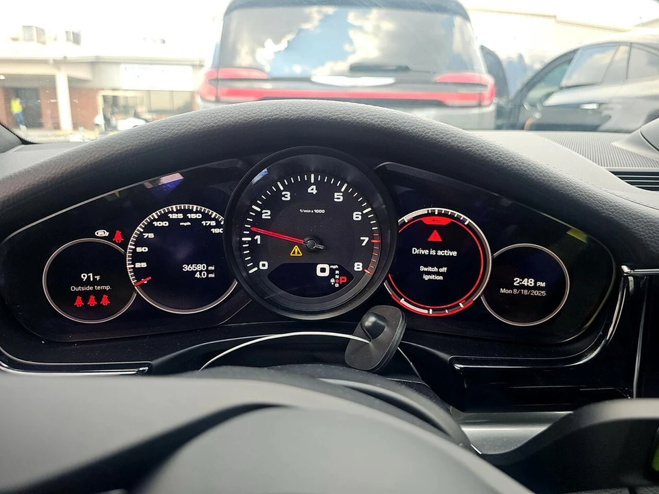 2022 Porsche 971 Panamera - Image 18 of 21