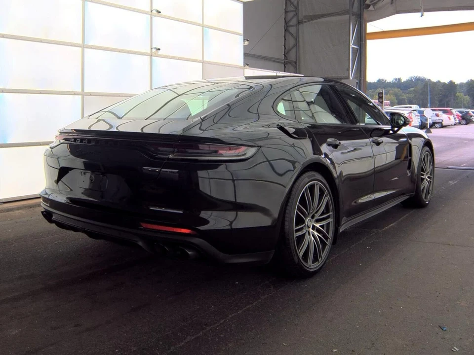2022 Porsche 971 Panamera - Image 8 of 21