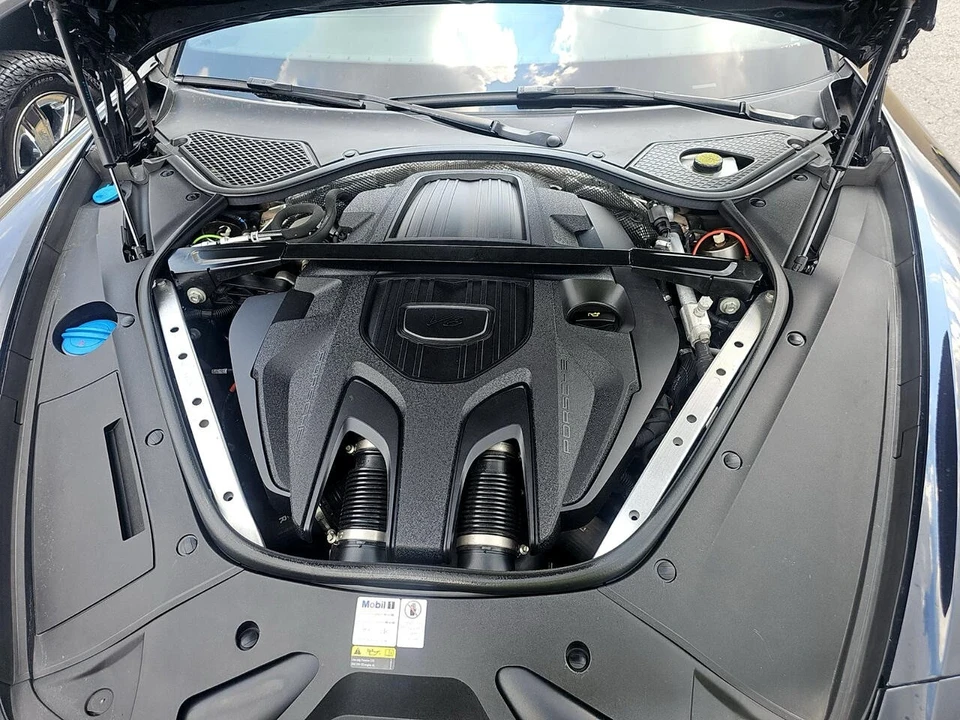2022 Porsche 971 Panamera - Image 20 of 21