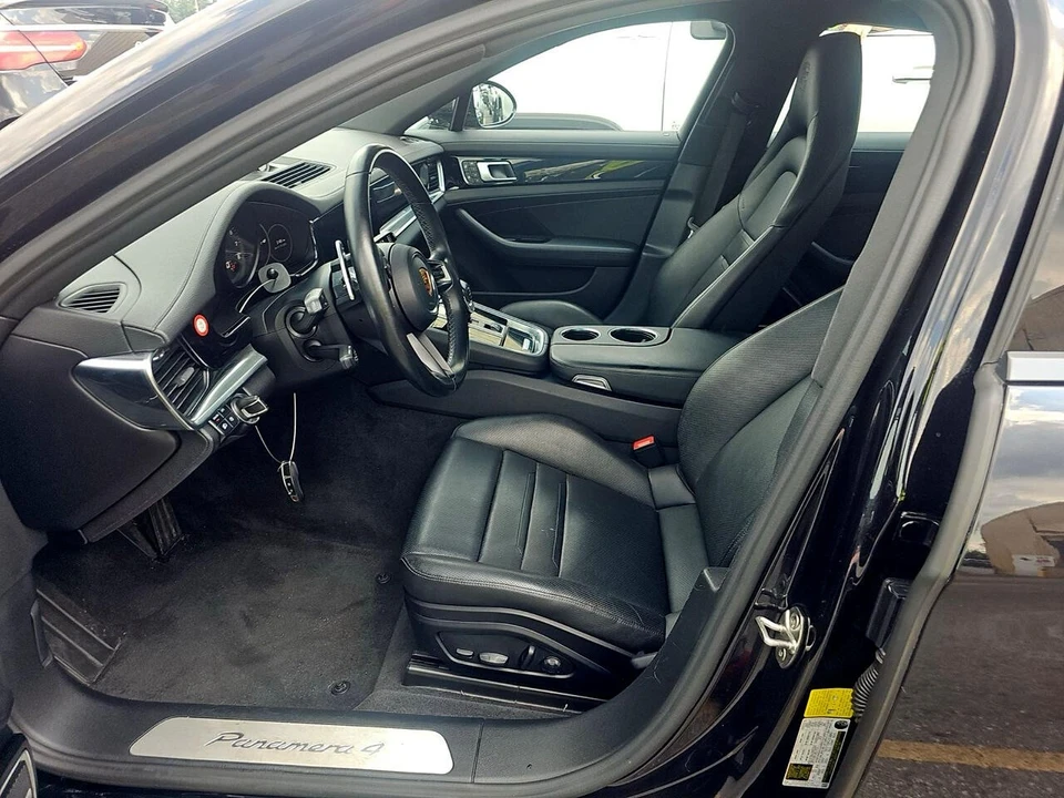 2022 Porsche 976 Panamera - Image 17 of 21