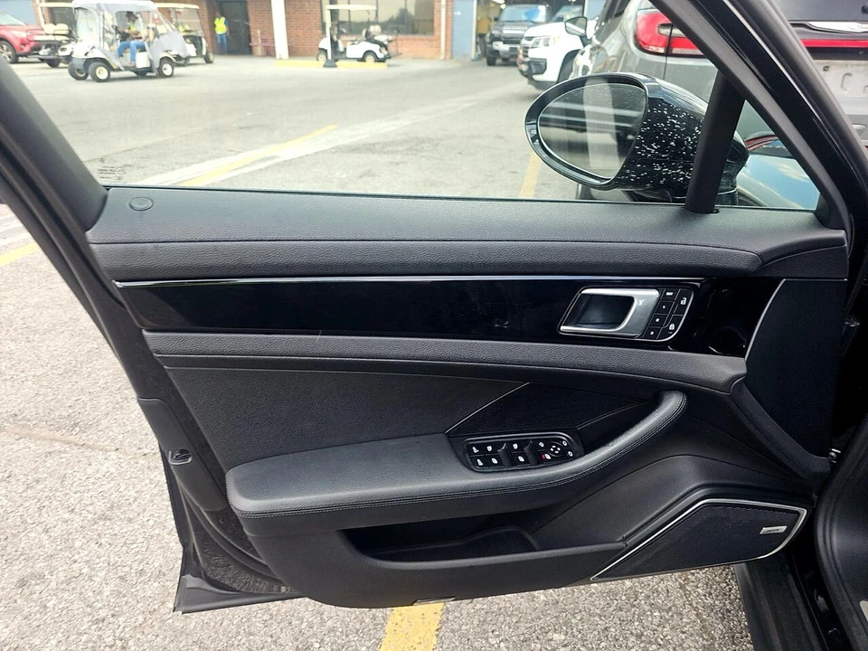 2022 Porsche 976 Panamera - Image 21 of 21