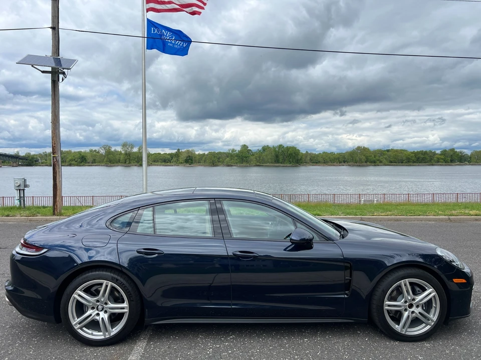 2022 Porsche 971 Panamera - Image 10 of 26