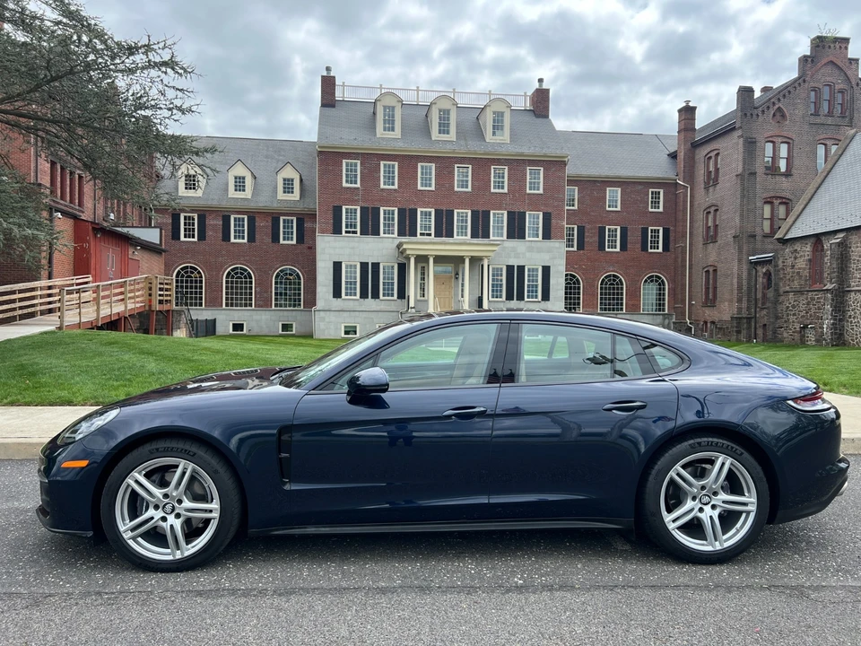 2022 Porsche 971 Panamera - Image 5 of 26