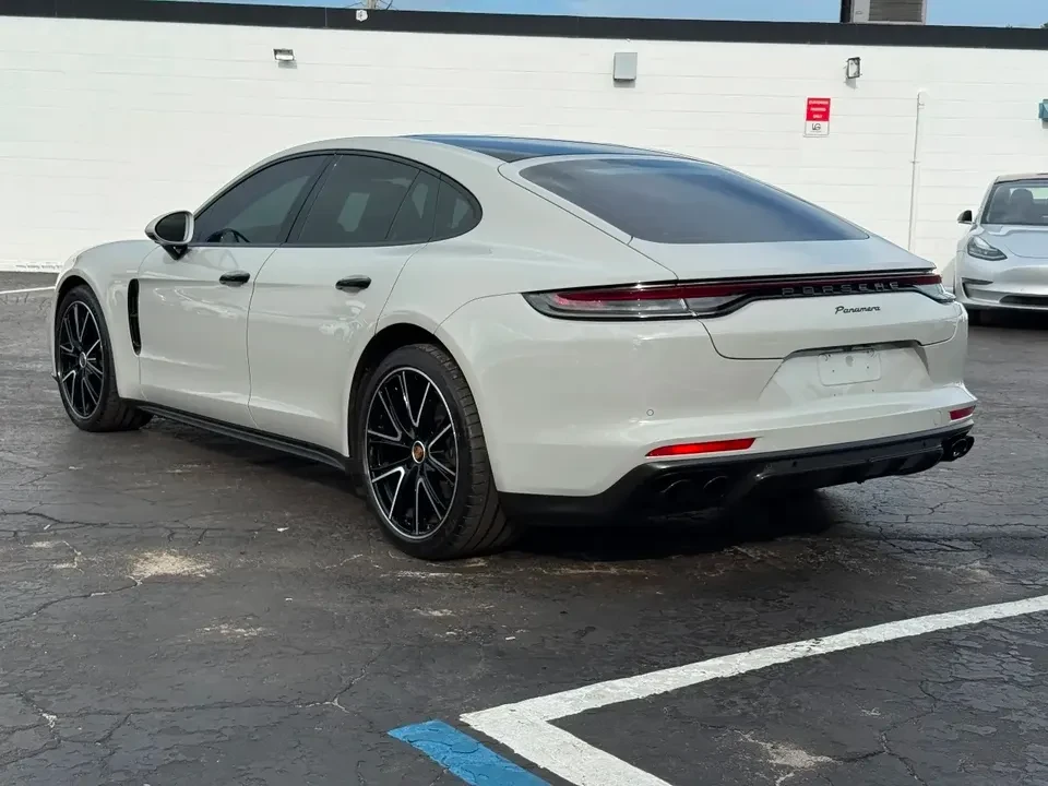 2022 Porsche 971 Panamera - Image 4 of 19