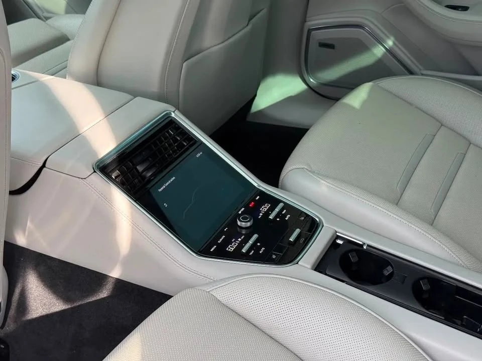 2022 Porsche 971 Panamera - Image 16 of 20
