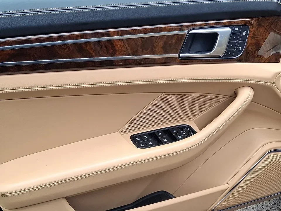 2022 Porsche 971 Panamera GTS - Image 9 of 11