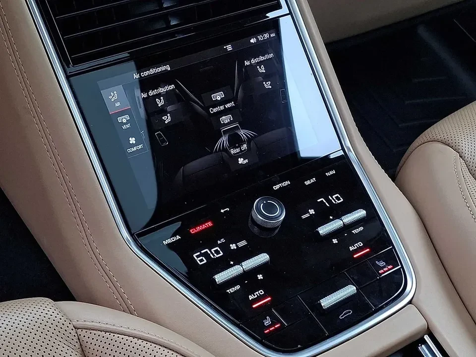 2022 Porsche 971 Panamera GTS - Image 8 of 11