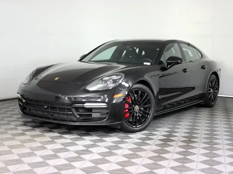 2022 Porsche Panamera GTS