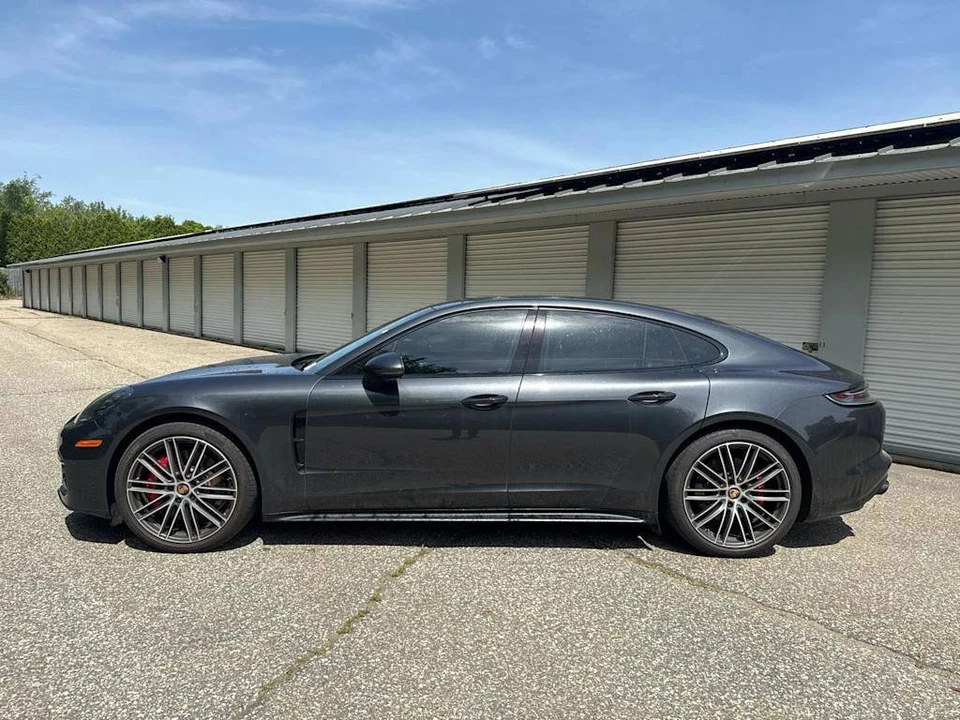 2022 Porsche 971 Panamera GTS - Image 2 of 5