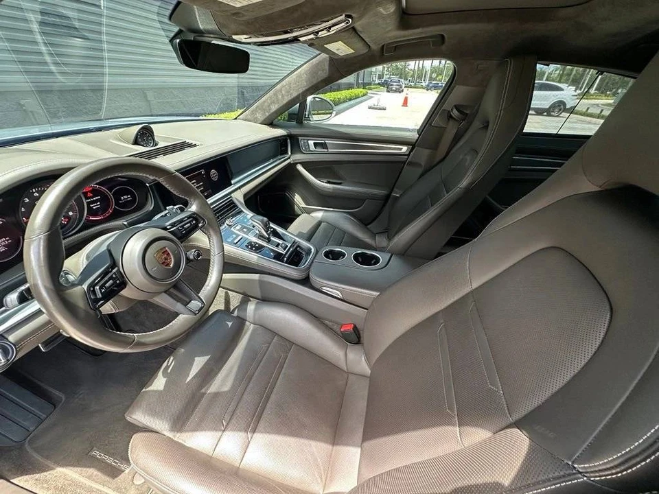2022 Porsche 971 Panamera GTS - Image 4 of 5