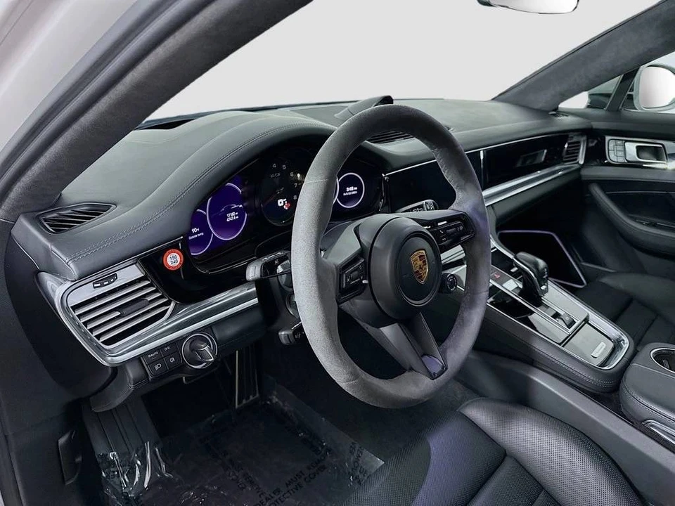 2022 Porsche 971 Panamera GTS - Image 4 of 5