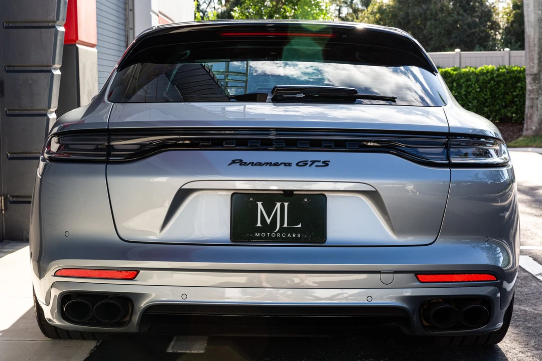 2022 Porsche 971 Panamera GTS - Image 8 of 27