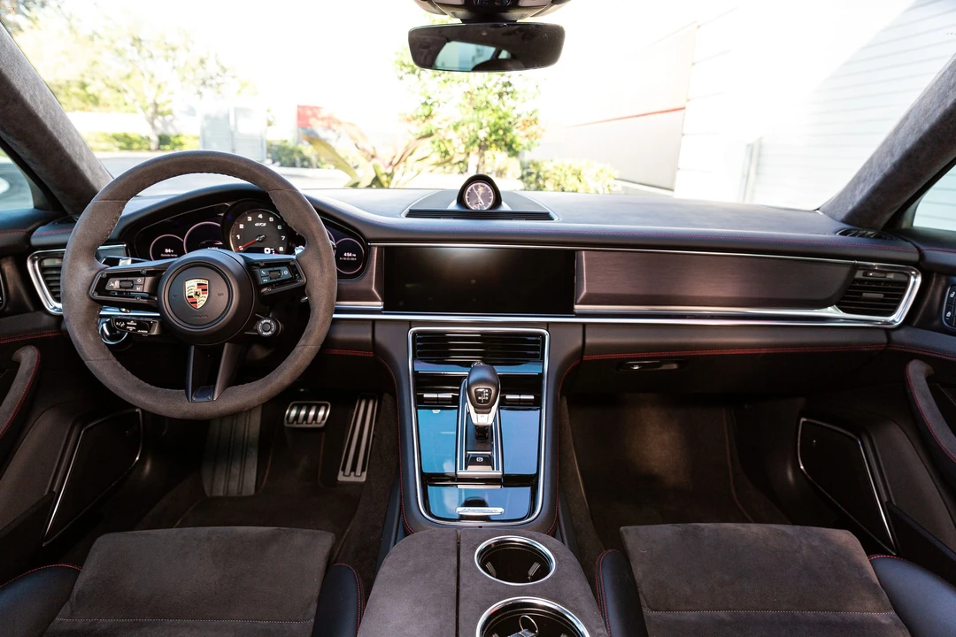2022 Porsche 971 Panamera GTS - Image 11 of 27