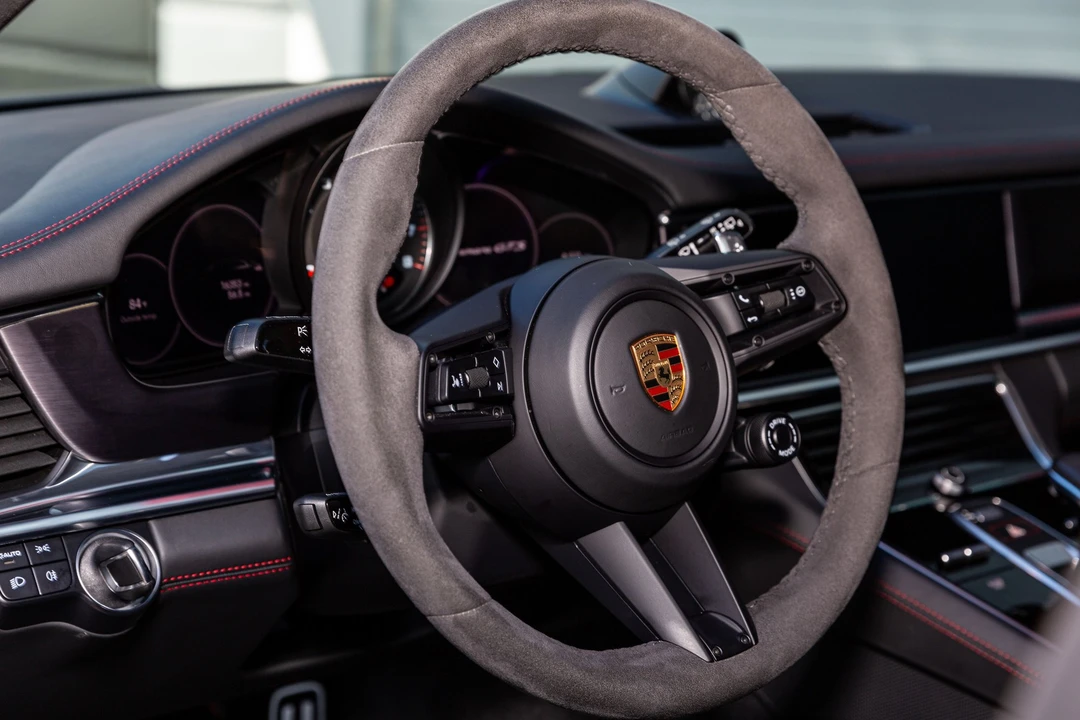 2022 Porsche 971 Panamera GTS - Image 19 of 27