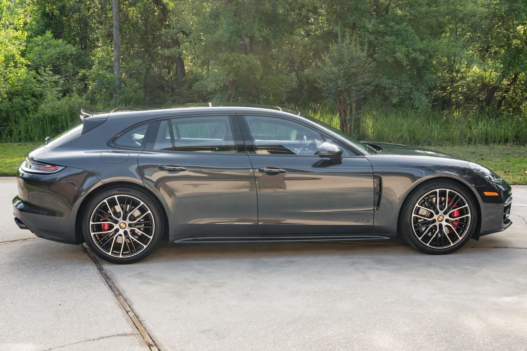 2022 Porsche 971 Panamera GTS - Image 3 of 31