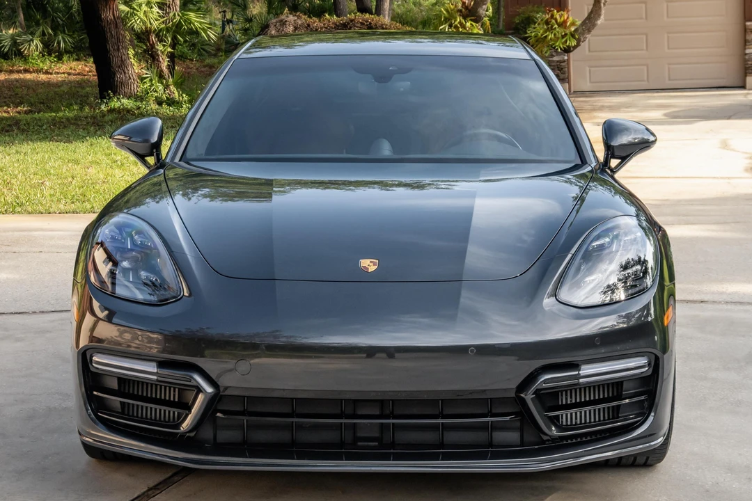 2022 Porsche 971 Panamera GTS - Image 2 of 31