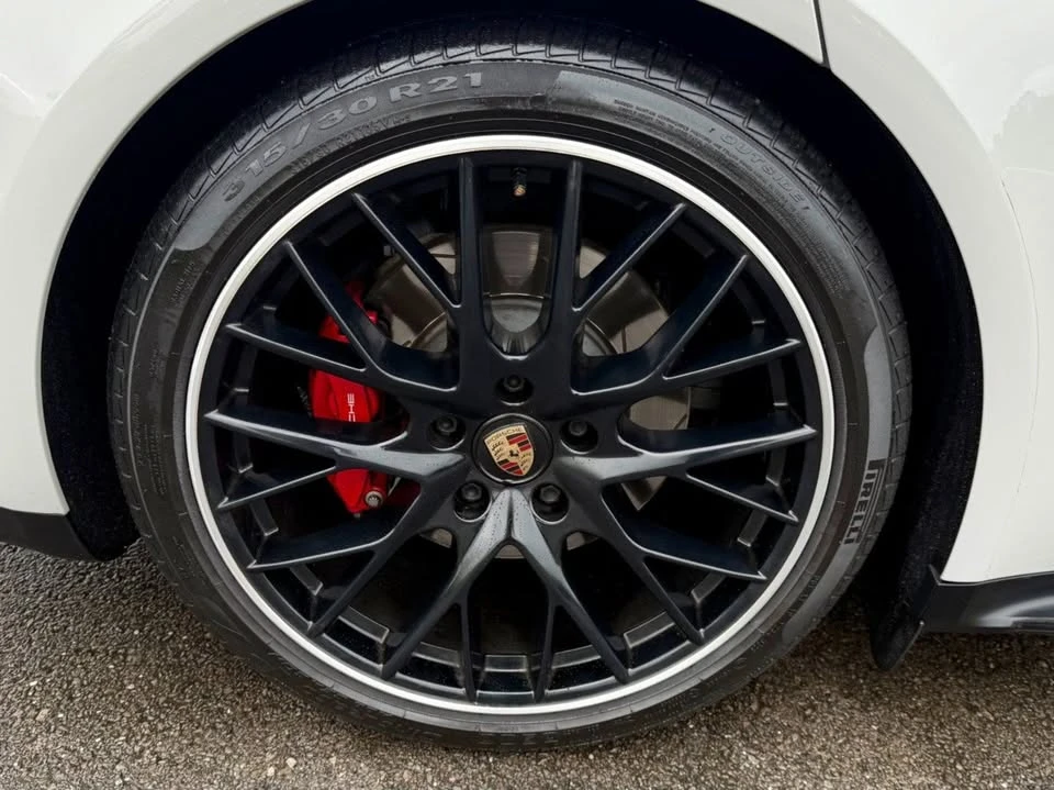 2022 Porsche 971 Panamera GTS - Image 17 of 20