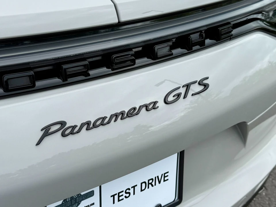 2022 Porsche 971 Panamera GTS - Image 19 of 31