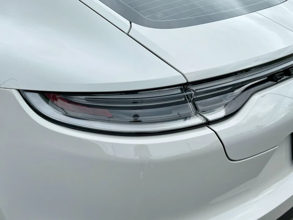 2022 Porsche 971 Panamera GTS - Image 18 of 31