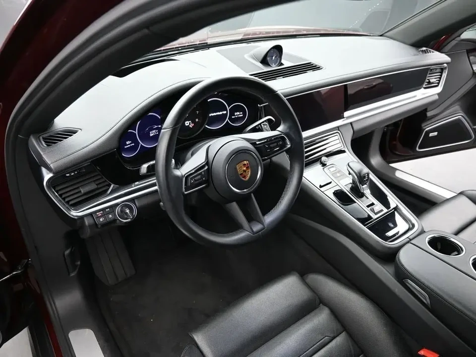 2022 Porsche 976 Panamera - Image 4 of 5