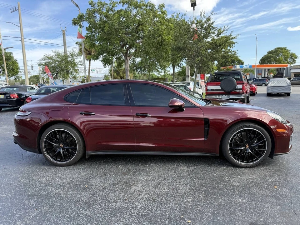 2022 Porsche 971 Panamera - Image 10 of 31