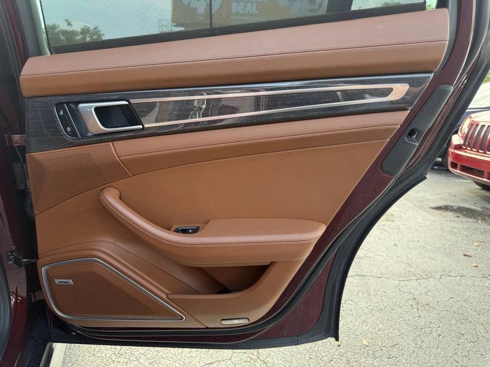 2022 Porsche 971 Panamera - Image 28 of 31