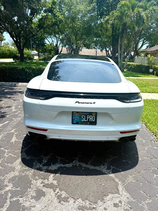 2022 Porsche 971 Panamera - Image 4 of 10