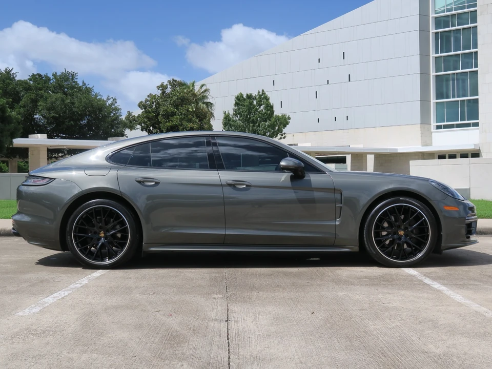 2022 Porsche 971 Panamera - Image 7 of 30