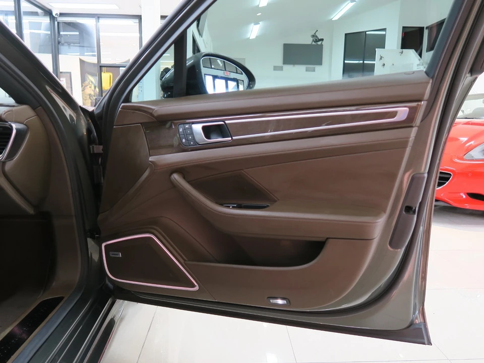 2022 Porsche 971 Panamera - Image 24 of 30