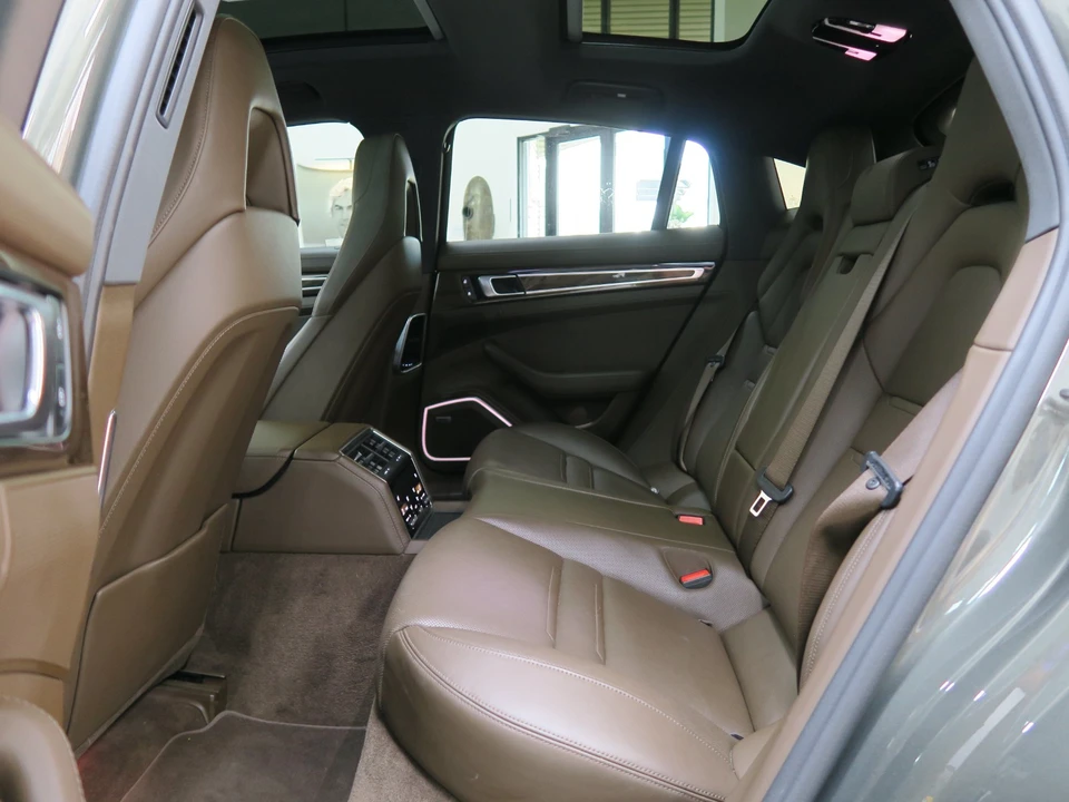 2022 Porsche 971 Panamera - Image 19 of 30