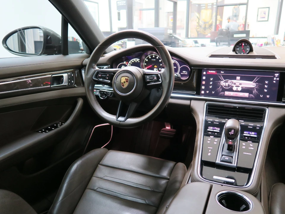 2022 Porsche 971 Panamera - Image 17 of 30