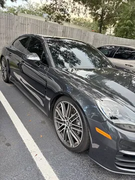 2022 Porsche Panamera Sedan 4D