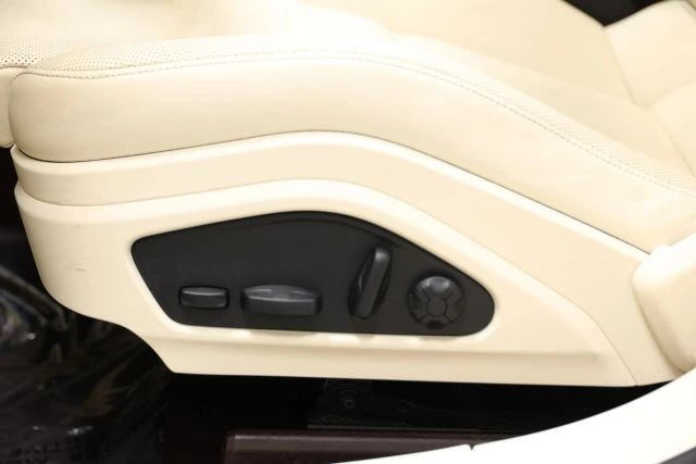 2022 Porsche 971 Panamera - Image 16 of 31