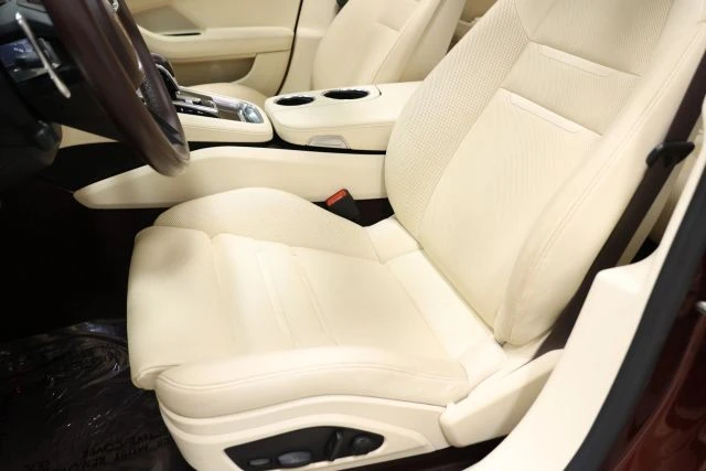 2022 Porsche 971 Panamera - Image 20 of 31