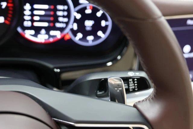 2022 Porsche 971 Panamera - Image 30 of 31