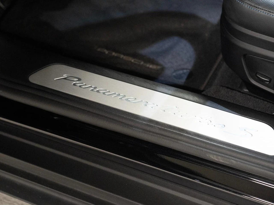 2022 Porsche 971 Panamera Turbo - Image 13 of 30