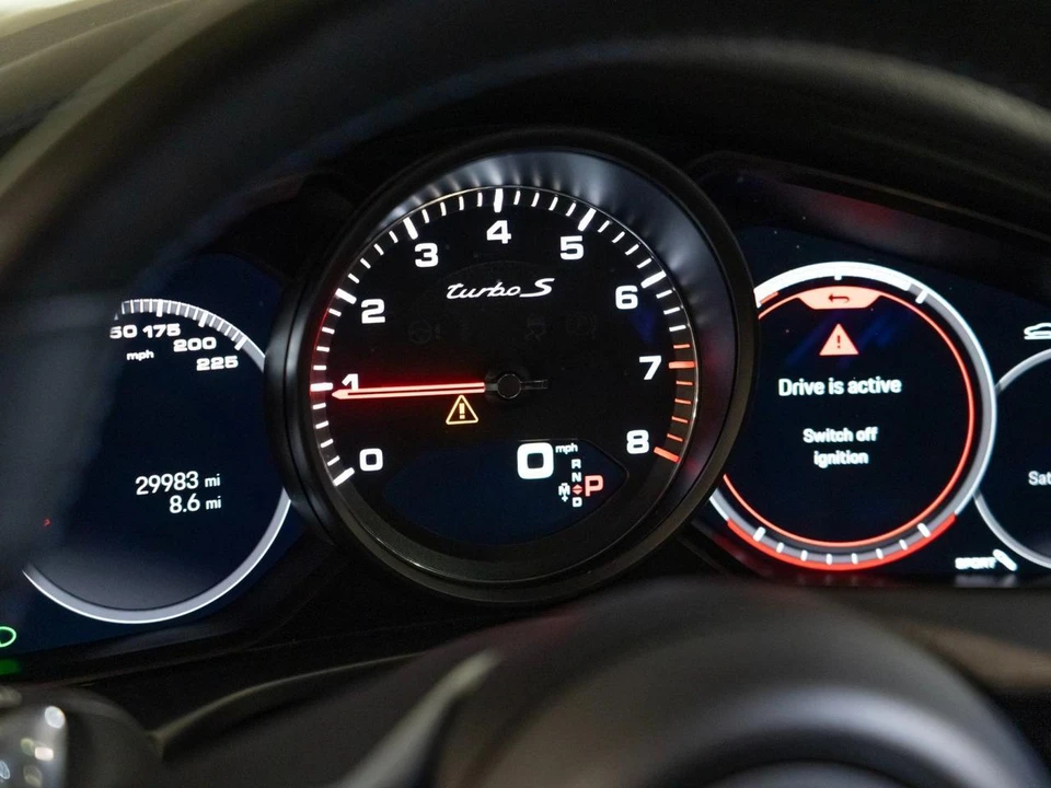2022 Porsche 971 Panamera Turbo - Image 20 of 30