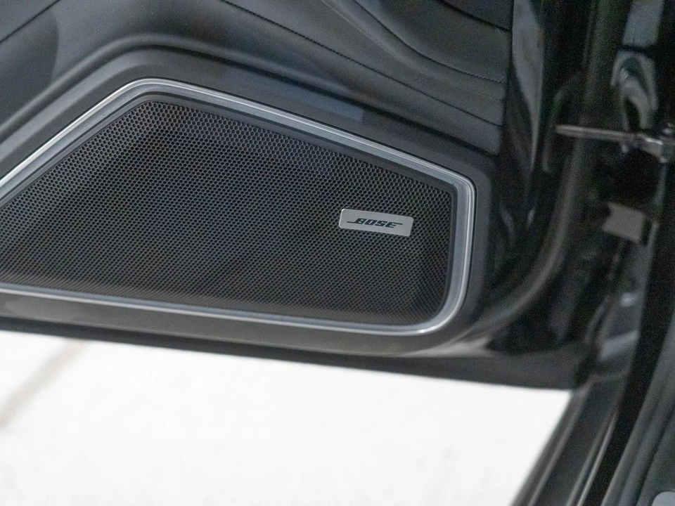 2022 Porsche 971 Panamera Turbo - Image 19 of 30