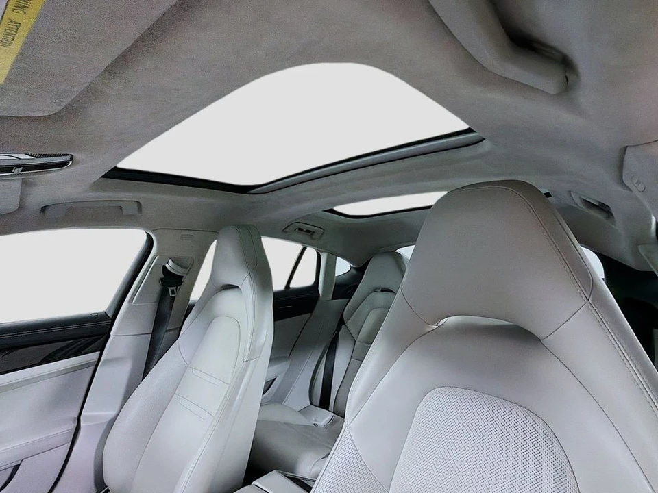 2022 Porsche 971 Panamera Turbo - Image 15 of 31