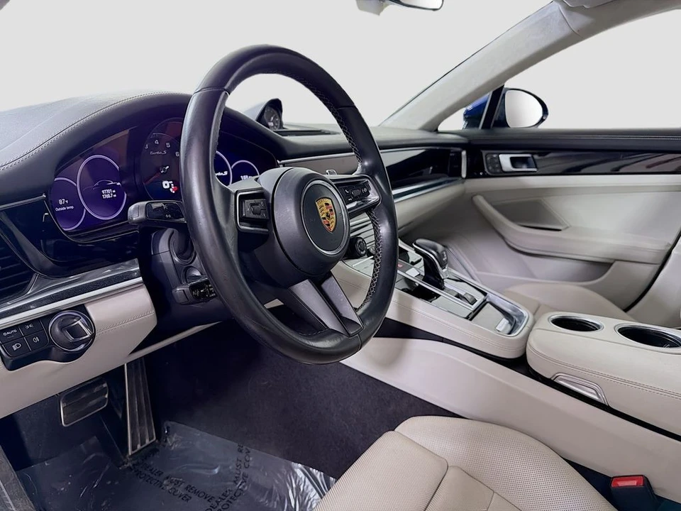 2022 Porsche 971 Panamera Turbo - Image 10 of 31