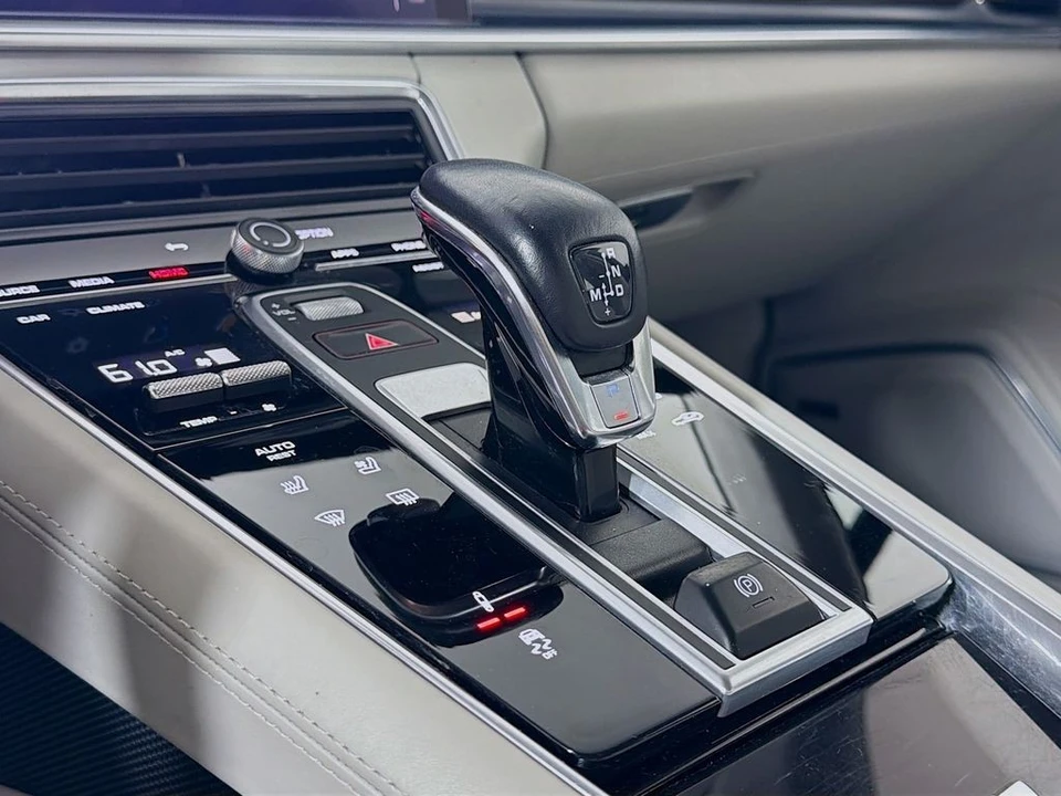 2022 Porsche 971 Panamera Turbo - Image 20 of 31