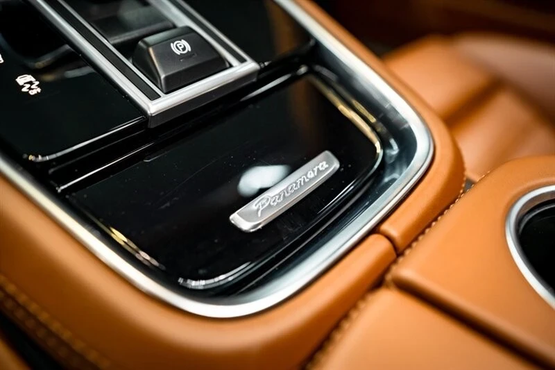 2022 Porsche 971 Panamera - Image 18 of 21