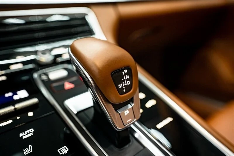 2022 Porsche 971 Panamera - Image 17 of 21