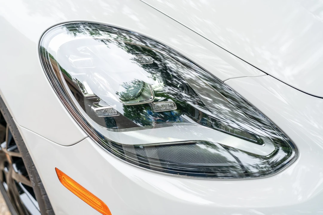 2022 Porsche 971 Panamera - Image 16 of 31