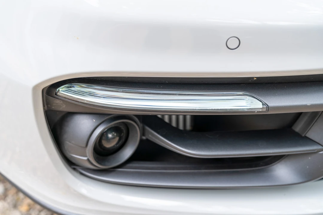 2022 Porsche 971 Panamera - Image 18 of 31