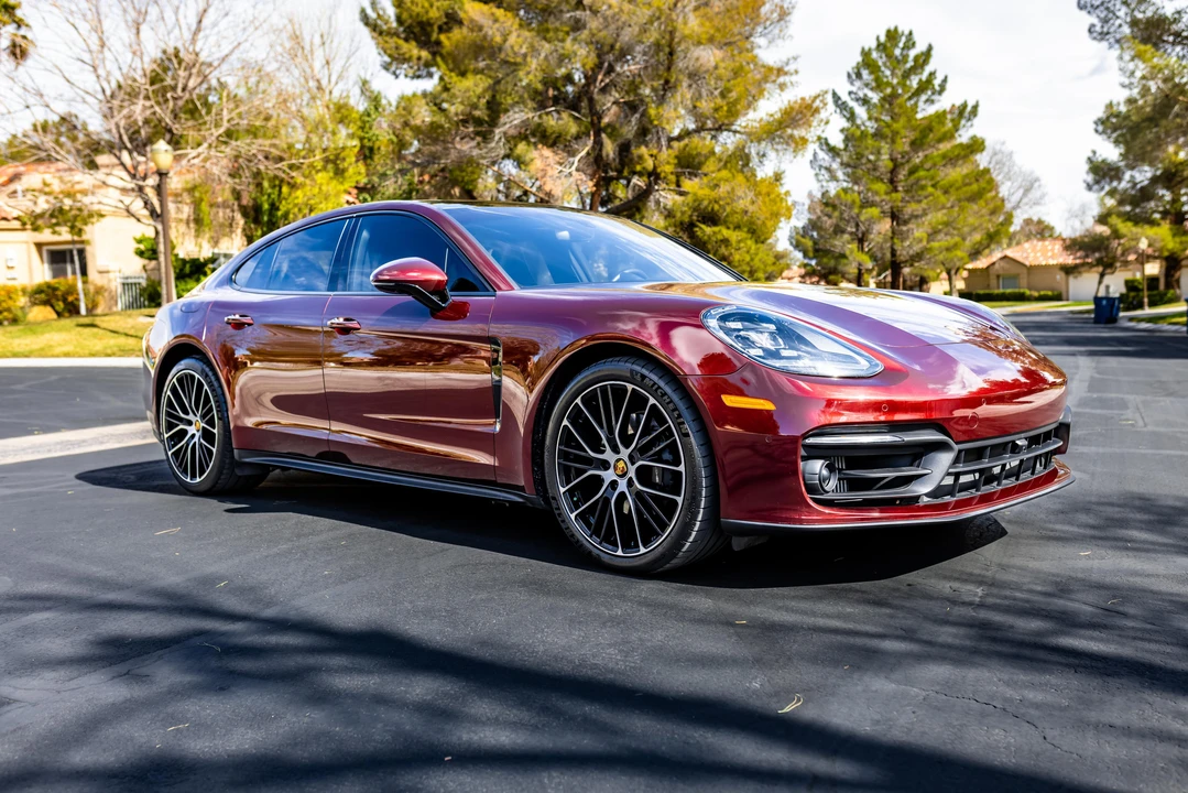2022 Porsche 976 Panamera - Image 9 of 31