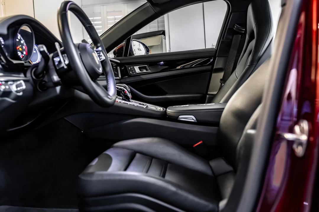 2022 Porsche 976 Panamera - Image 29 of 31